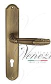 Дверная ручка Venezia на планке PL02 мод. Angelina (мат. бронза) под цилиндр